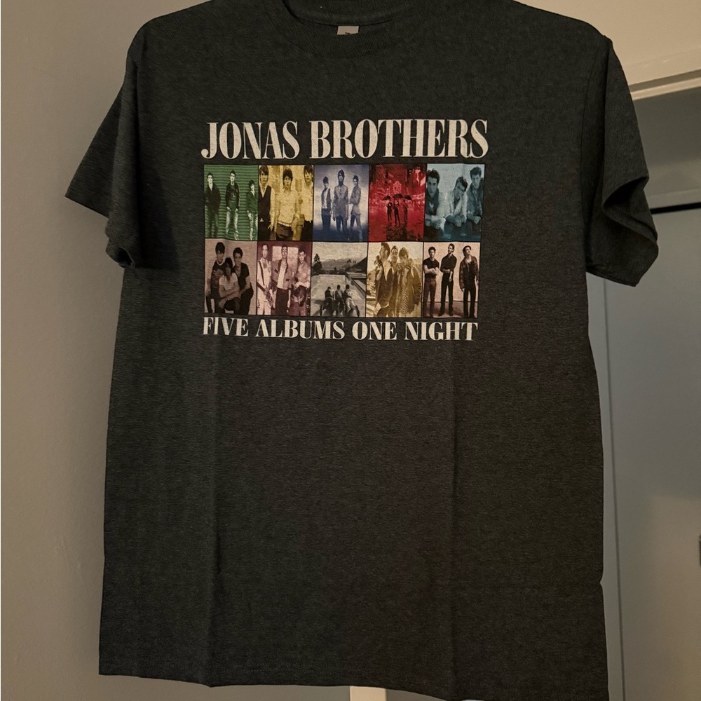 Jonas Brothers Graphic T-Shirt - Charcoal Gray